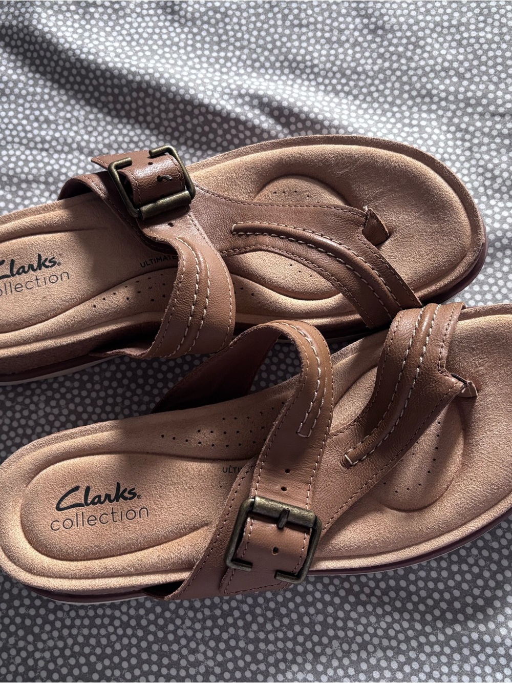 Clarks Brynn Madi flat sandals
